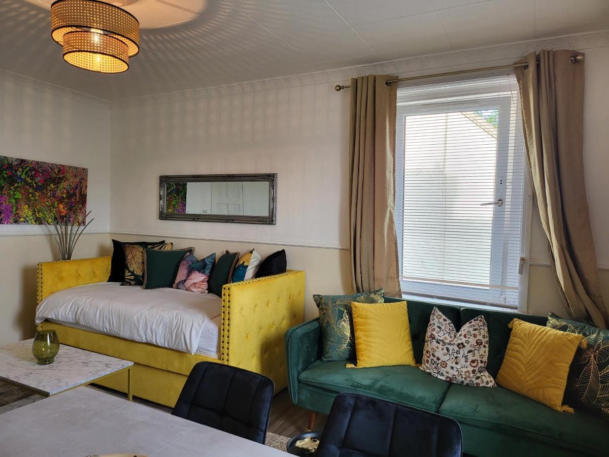 4 Bedrooms Apartment By Sensational Stay Short Lets & Serviced Accommodation Édimbourg Extérieur photo