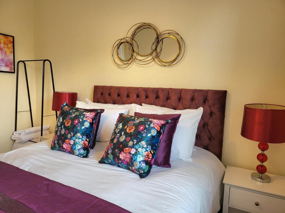 4 Bedrooms Apartment By Sensational Stay Short Lets & Serviced Accommodation Édimbourg Extérieur photo