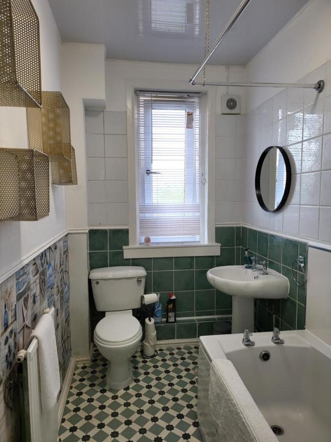 4 Bedrooms Apartment By Sensational Stay Short Lets & Serviced Accommodation Édimbourg Extérieur photo