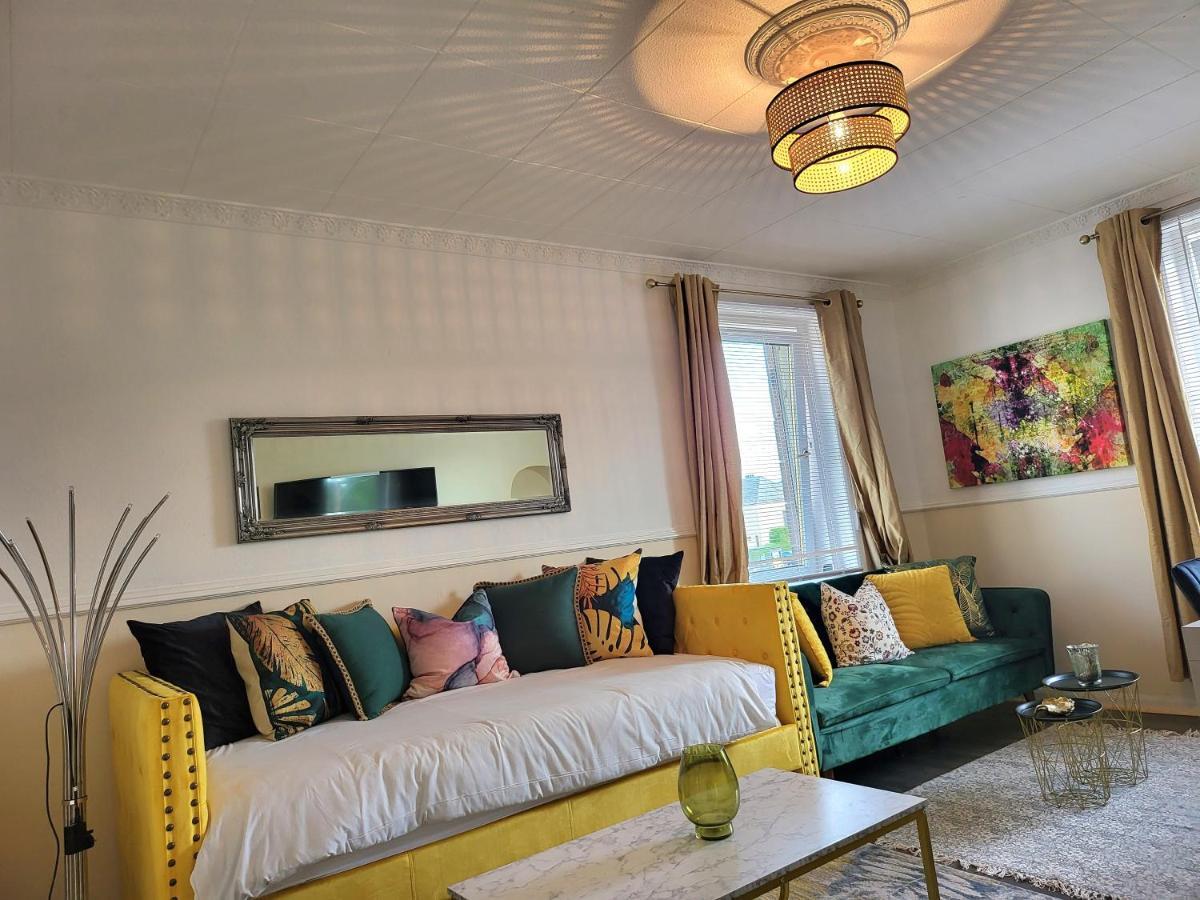 4 Bedrooms Apartment By Sensational Stay Short Lets & Serviced Accommodation Édimbourg Extérieur photo