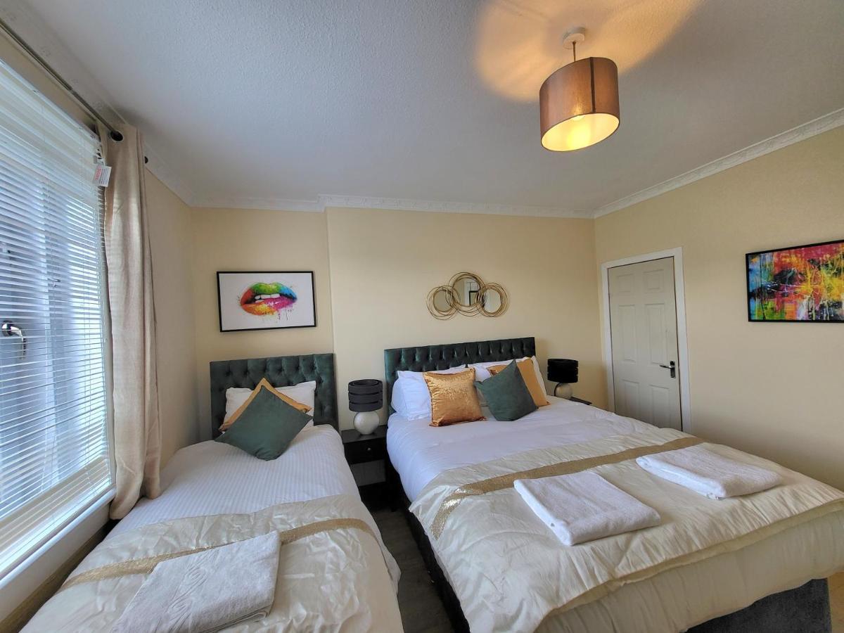 4 Bedrooms Apartment By Sensational Stay Short Lets & Serviced Accommodation Édimbourg Extérieur photo