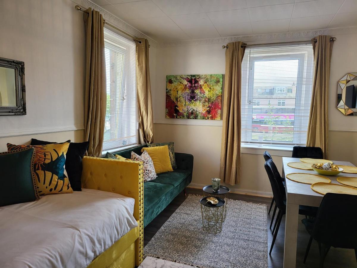 4 Bedrooms Apartment By Sensational Stay Short Lets & Serviced Accommodation Édimbourg Extérieur photo